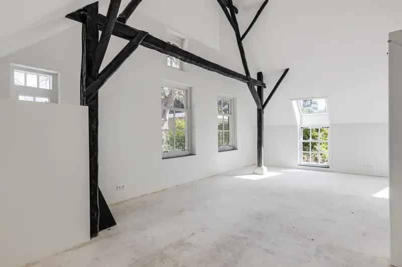 Rijksmonumentale Boerderij te Soest: 4 slaapkamers, Hooiberg & Bakhuis