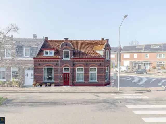Ruime Hoekwoning Blerick Nabij Centrum