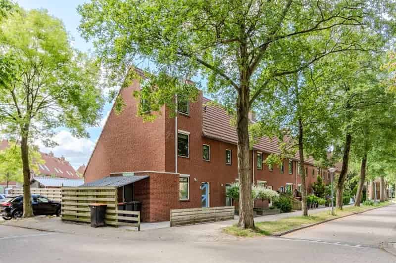 Hoekwoning te Hoorn 3 slaapkamers tuinhuis energielabel B