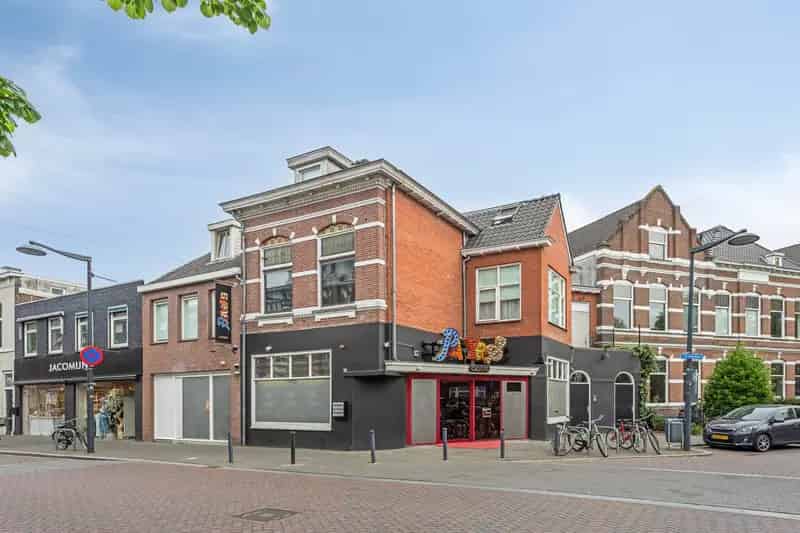 Bedrijfshal Breda | Zoek bedrijfshallen te koop: Ginnekenweg 93 4818 JC Breda 