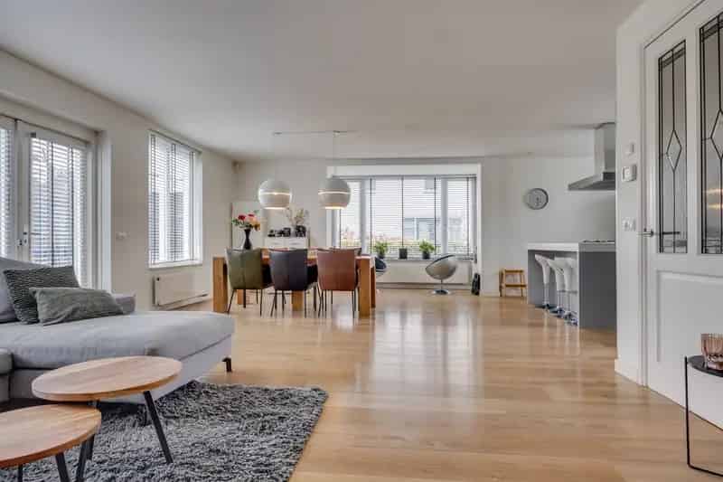 Zeer comfortabele vrijstaande villa te koop in Leusden