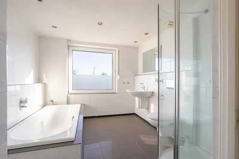 Ruime Halfvrijstaande Woning Brunssum