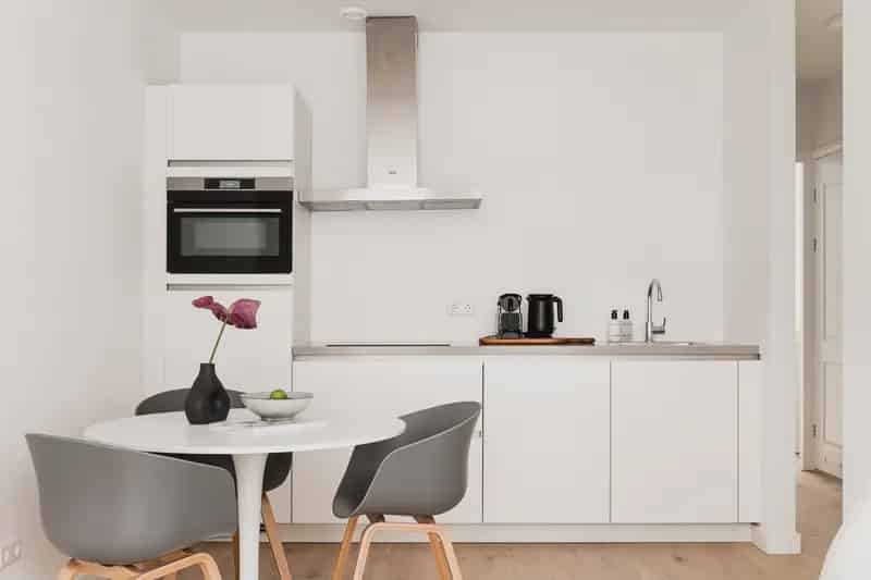 3-kamerappartement De Pijp Amsterdam Ruim Balkon Moderne Keuken