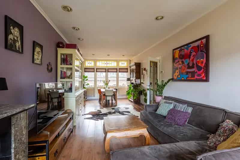 Ruime bovenwoning 138m2 Schiedam 3 slaapkamers modern afgewerkt