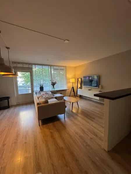 Licht appartement Eindhoven Centrum Balkon Berging Parkeerplaats