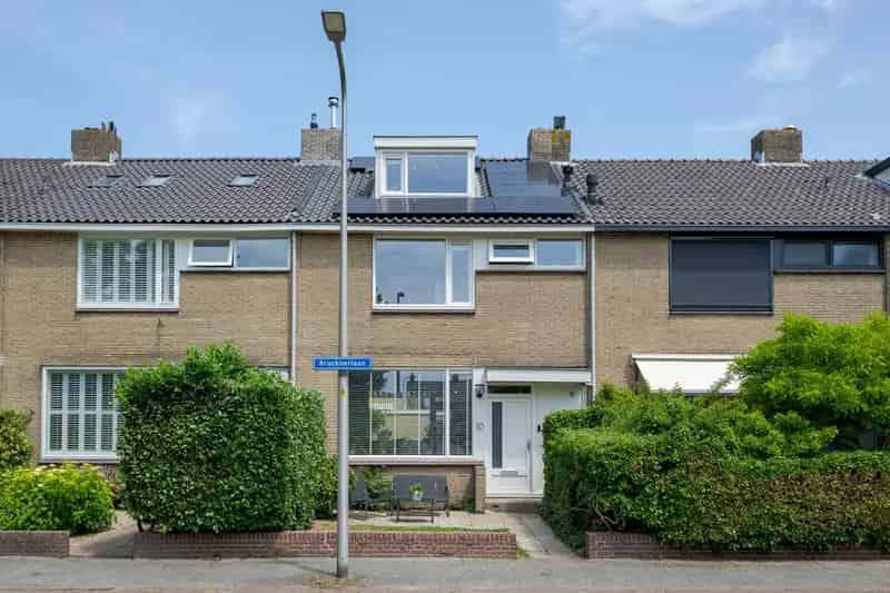 Energiezuinige 6-kamer woning te Voorschoten