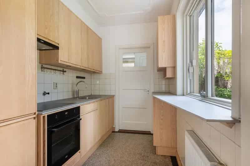 Nijmegen West Eindwoning 3 Slaapkamers Garage Tuin