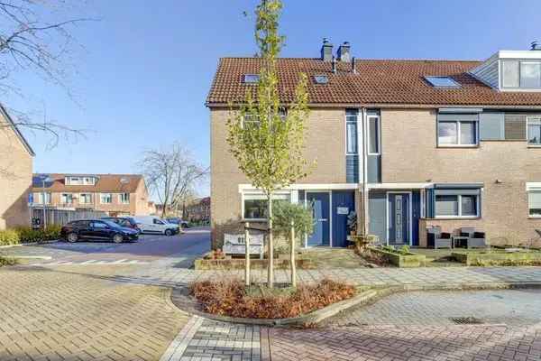 Ruime Eindwoning 5 Slaapkamers Heer Oudelands Ambacht