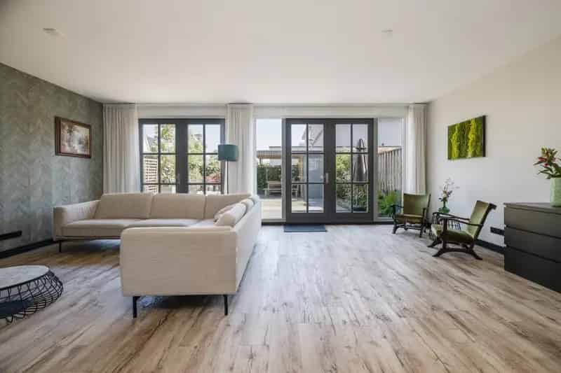 2-onder-1-kapwoning 170m2 4 slaapkamers Bergschenhoek