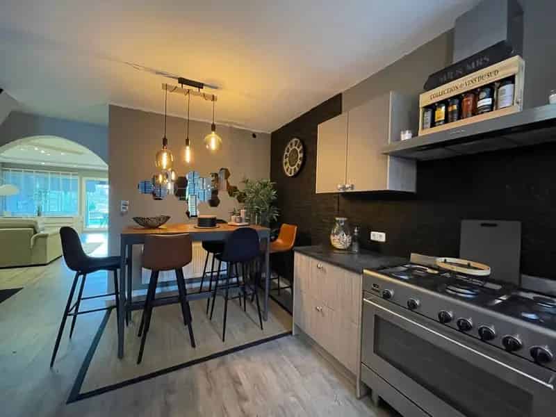 5 Slaapkamers Een gezinswoning