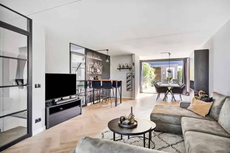 Huis te koop Oss: Instapklare hoekwoning met 3 slaapkamers en tuin