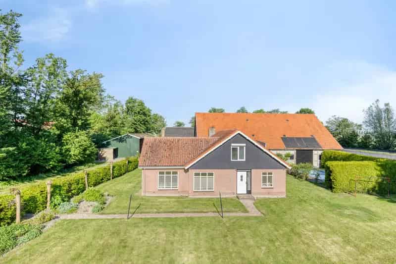 Agrarisch Bedrijf Dronten te Koop