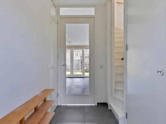 Ruime Hoekwoning 5 Slaapkamers Diemen