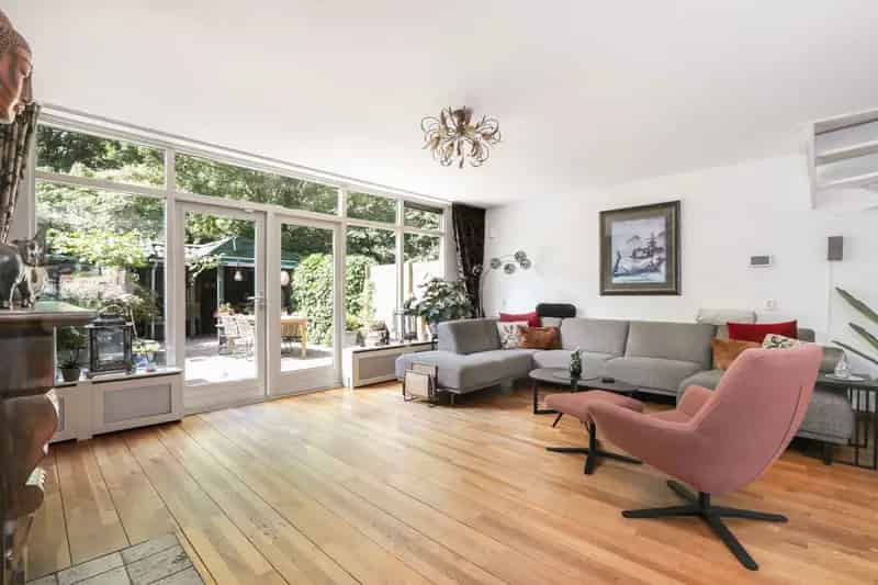 Huis te koop Hoogland: Ruime gezinswoning 4 slaapkamers airco