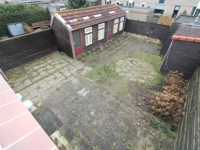 Hoekwoning Lelystad Waterwijk 4 slaapkamers ruime tuin