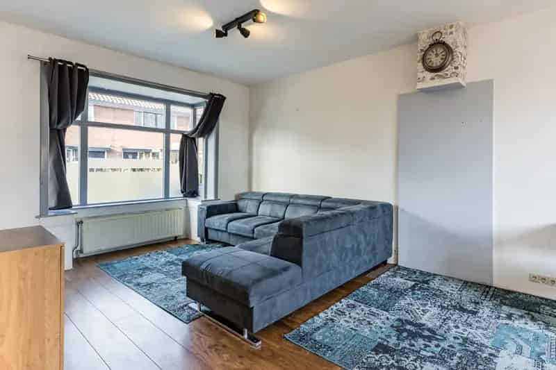 Jaren 30 Tussenwoning Koog aan de Zaan 91m2 4 slaapkamers