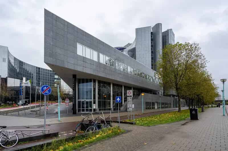 Kantoorruimte Amsterdam Sloterdijk 1500m²