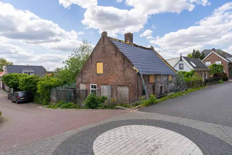Huis Te Koop , 91, Waaldijk, Brakel, Gelderland