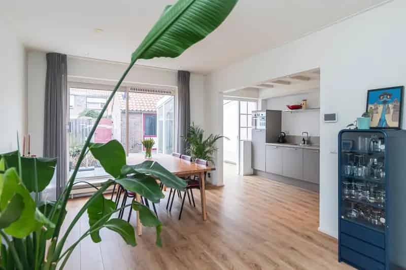 Huis te koop Naaldwijk 3 slaapkamers tuin