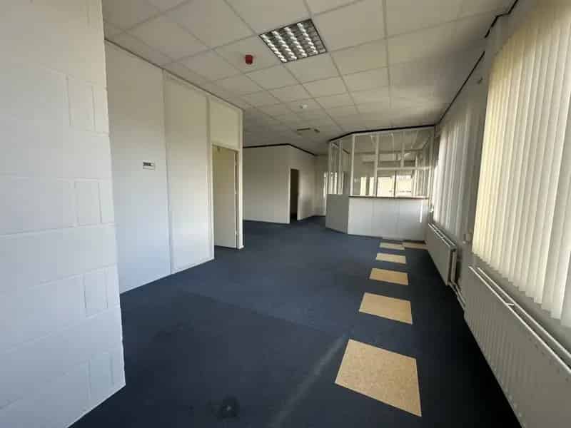 Kantoorruimte 90m² Kortenhoef - Gezondheidszorg & Backoffice