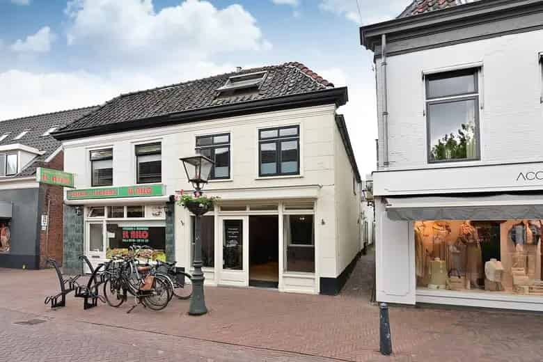 63 m2 Winkelruimte Breukelen Te Koop Met Appartementen