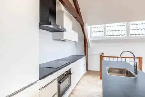 65m² Appartement Rotterdam: Modern en Ruim