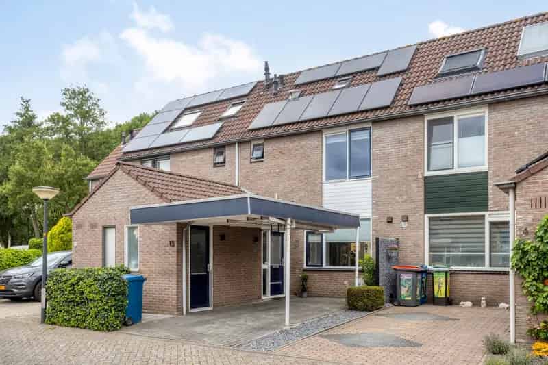 Gezinswoning Matenhoeve 4 slaapkamers tuin zonnepanelen