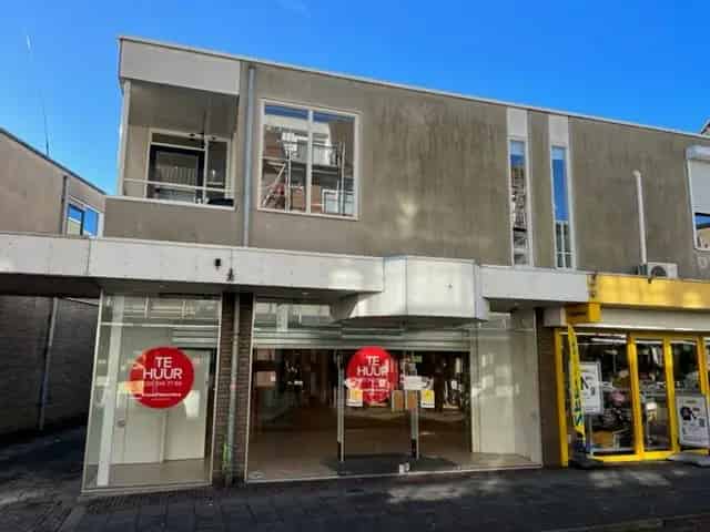 Winkel te Huur Bussum Centrum 91m2 Nabij HEMA Zeeman
