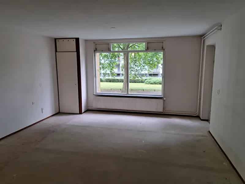 Senioren appartement Fanfarestraat: Ruim, Parkeergelegenheid, Nabij Winkelcentrum
