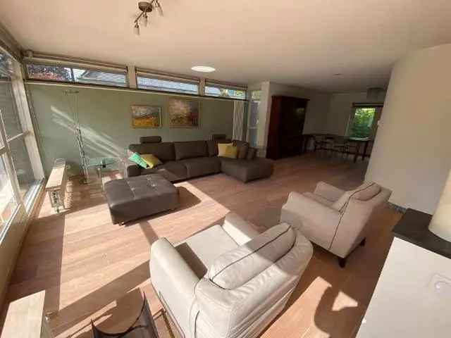 Vrijstaande Villa 6 slaapkamers 240m2 Abcoude