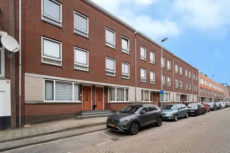 Huis te koop Rotterdam Delfshaven 4 slaapkamers 143m2