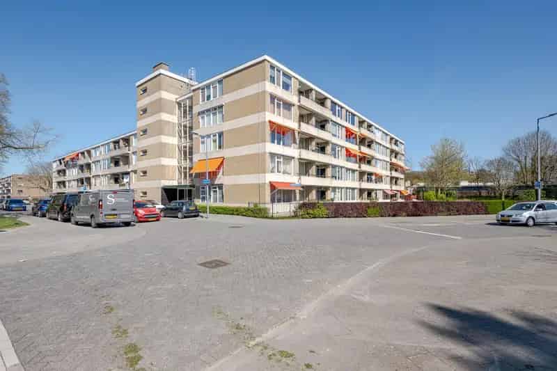 3 Kamer Appartement Lombardijen Rotterdam