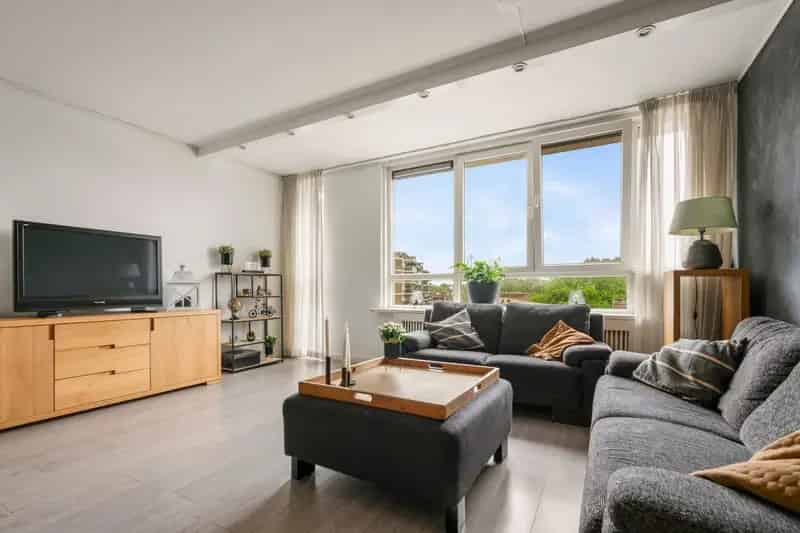 Ruim 4-kamerappartement Haarlem Molenwijk