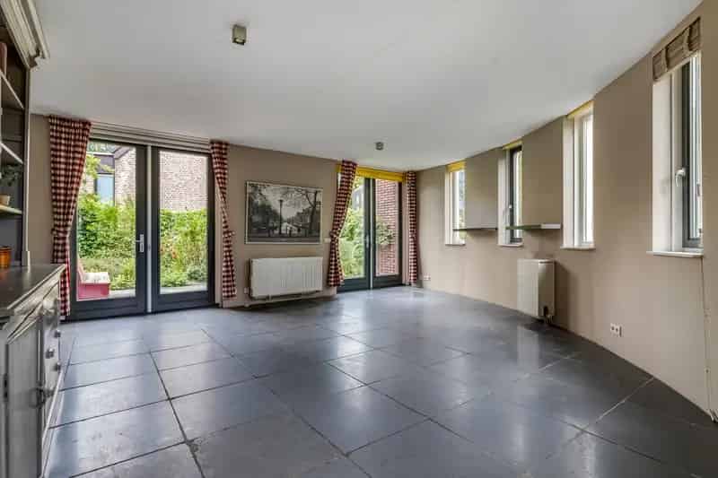 Huis te koop Wageningen 5 slaapkamers 2 badkamers