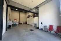 200m2 Bedrijfsruimte te Koop Almere Sallandsekant