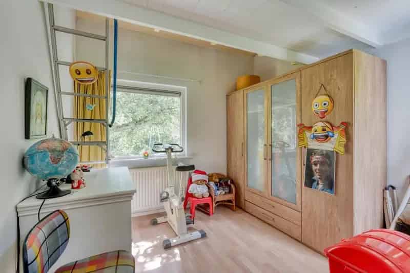 Vrijstaande woning Leersum met gastenverblijf zwembad en garage