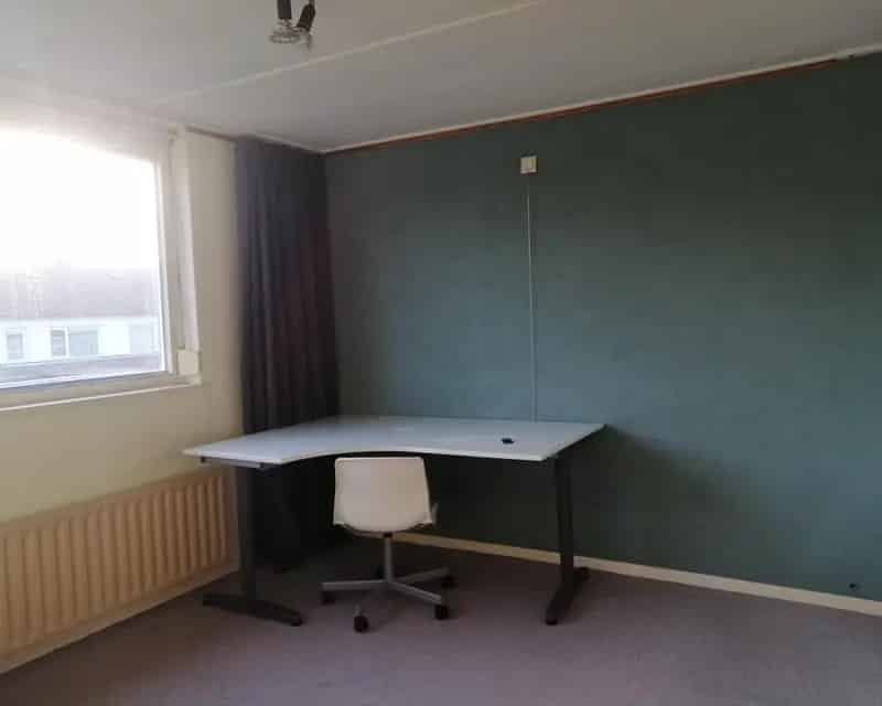 Kamer voor student nabij station en universiteiten