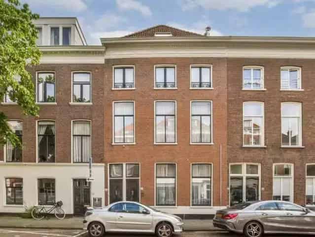 Gerenoveerd Benedenhuis Archipelwijk 3 slaapkamers 156m2