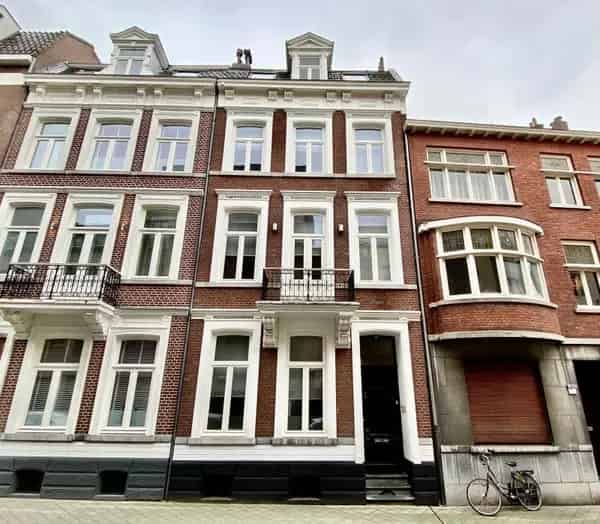 Te Huur: Ruime Stadswoning Wyck Maastricht