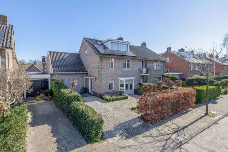 Luxe Tweekapper Badhoevedorp 5 Slaapkamers Grote Tuin