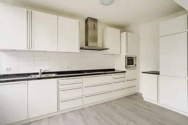 Ruime Hoekwoning Jutphaas 4 slaapkamers 2 badkamers