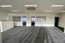 170 m2 Kantoorruimte te Huur Vlijmen