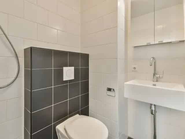 Studio Den Haag Waldorpstraat - Modern Comfort