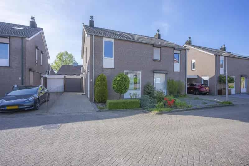 Halfvrijstaande woning 4 slaapkamers Spekholzerheide