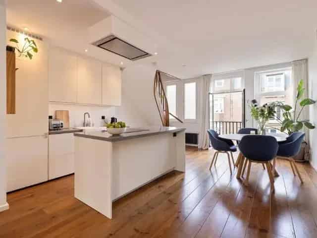 Charmante Bovenwoning Staatsliedenbuurt 75m² 2 3 slaapkamers