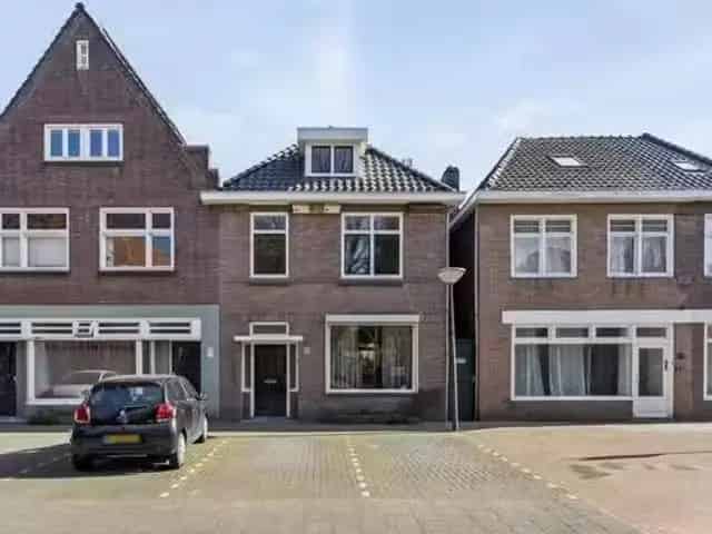 Tussenwoning Eindhoven 4 slaapkamers 139m²