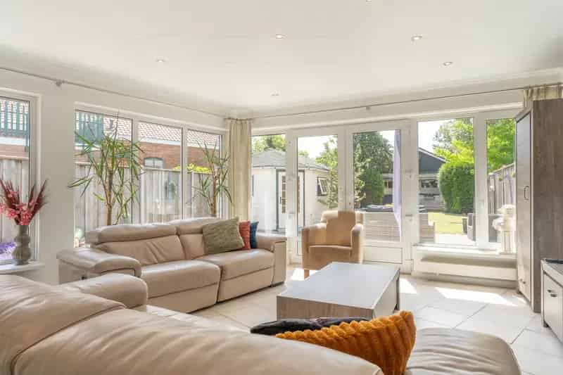 Royale woning Krabbendijke 3 slaapkamers grote tuin
