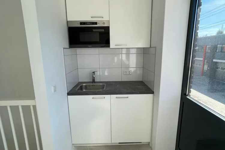 Bedrijfshal Dordrecht te koop 108m2