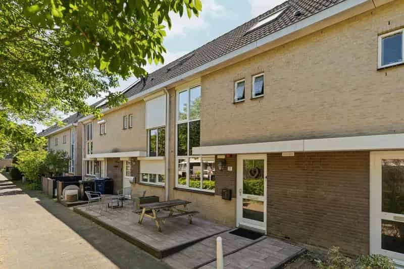Huis te koop Almere Muziekwijk: Instapklare gezinswoning met 3 slaapkamers