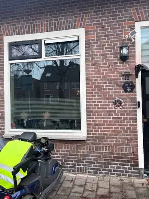 Huis Te Huur , 32, Ernst Casimirstraat, Breda, Noord-Brabant